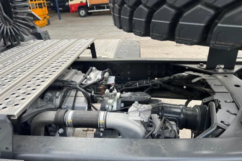 Mercedes-Benz Arocs 1842 AS