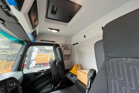 Mercedes-Benz Arocs 1842 AS