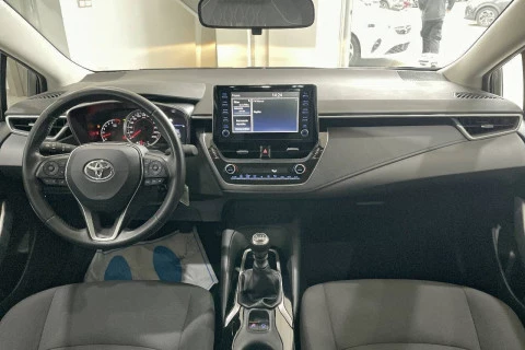 Toyota Corolla 1.6 VVT-i Sol