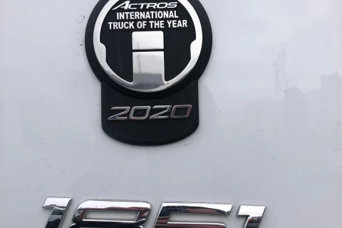 Mercedes-Benz Actros 1851 LS