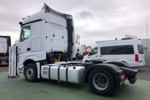 Mercedes-Benz Actros 1851 LS