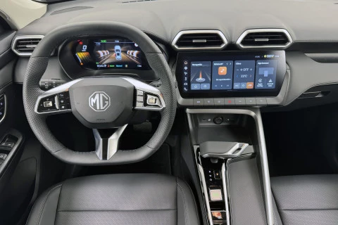 MG ZS Hybrid+ Luxury
