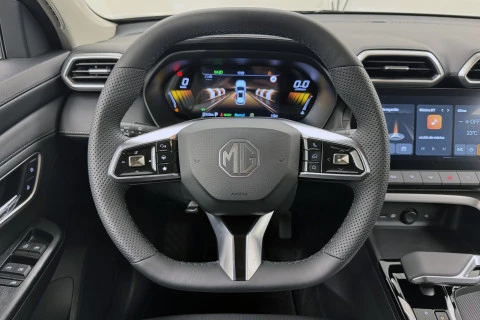 MG ZS Hybrid+ Luxury