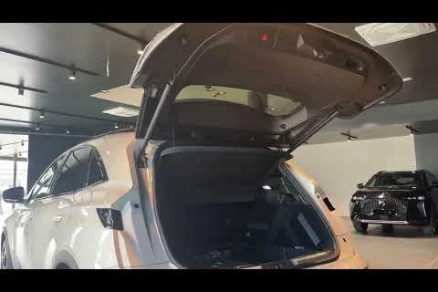 DS 7 BlueHDi 130 AT ÉTOILE