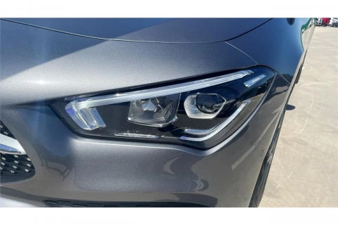 Mercedes-Benz CLA CLA 200 D DCT