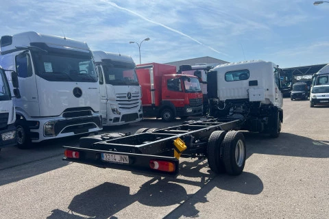 Renault D 7,5 L4 CCM 180E6