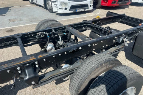 Renault D 7,5 L4 CCM 180E6