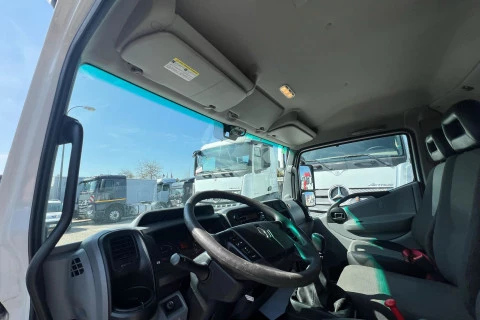 Renault D 7,5 L4 CCM 180E6