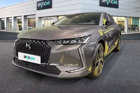 DS DS 4 E-TENSE 225 Rivoli DS DS 4 E-TENSE 225 Rivoli