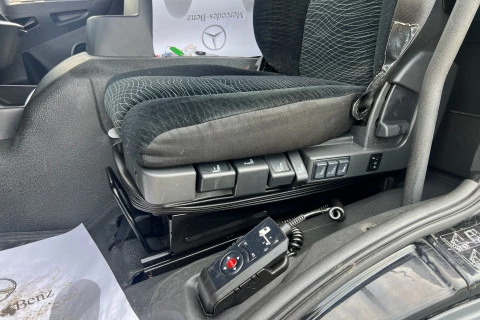 Mercedes-Benz Atego 1324 L