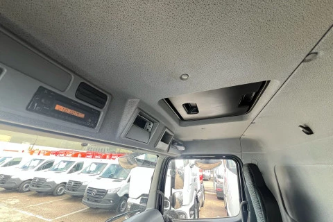 Mercedes-Benz Atego 1324 L