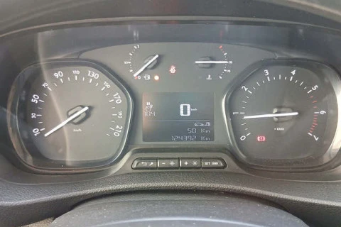 Fiat Scudo Furgon 1.5 Bluehdi L2 75 kW (102 CV)