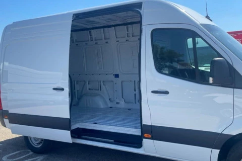 Mercedes-Benz Sprinter 311 CDI FURGON PRO MEDIO