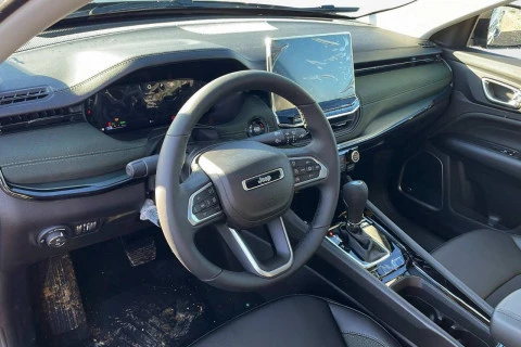 Jeep Compass eHybrid 1.5 MHEV 130HP North Star DCT