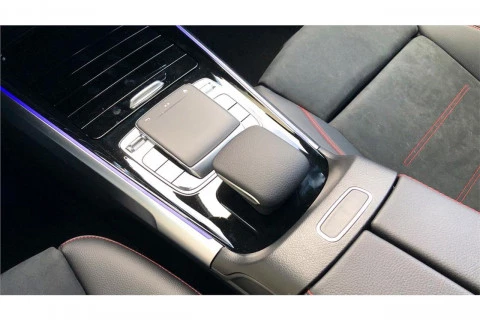 Mercedes-Benz GLB GLB 200 d