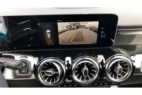 Mercedes-Benz GLB GLB 200 d