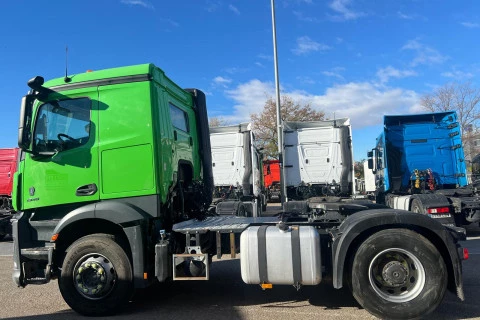 Mercedes-Benz Actros 1845 LS