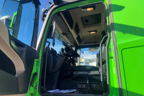 Mercedes-Benz Actros 1845 LS