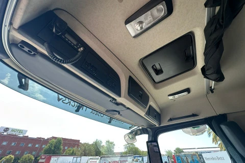 Mercedes-Benz Actros 1845 LS