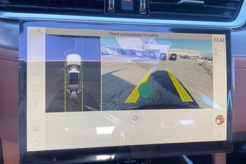 Jaguar F-Pace 2.0D I4 MHEV R-Dynamic S AWD Auto 150 kW (204 CV)