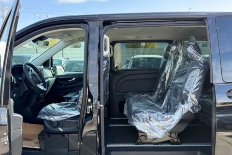 Mercedes-Benz Vito 114CDI AT 100kW Tourer Select Larga