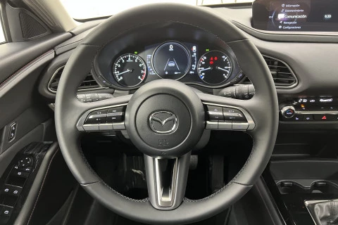 Mazda CX-30 e-SKYACTIV G Homura