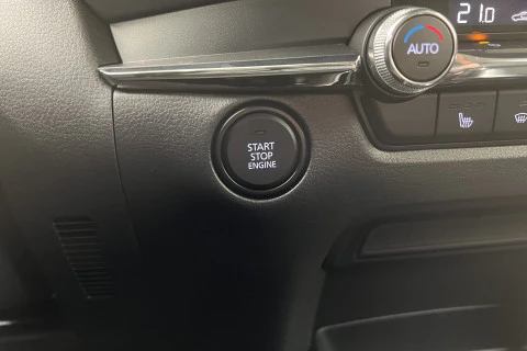 Mazda CX-30 e-SKYACTIV G Homura