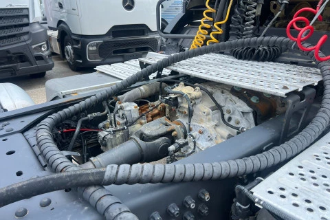 Mercedes-Benz Arocs 2045 AS 4X4