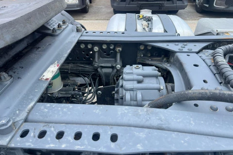 Mercedes-Benz Arocs 2045 AS 4X4