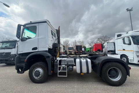 Mercedes-Benz Arocs 2045 AS 4X4