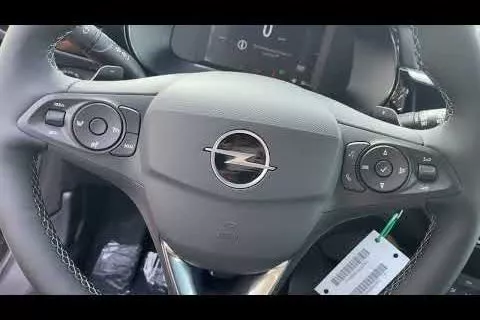 Opel Corsa 1.2T XHLHybrid 81kW GS eDCT