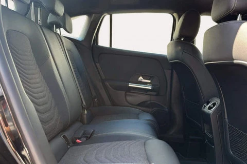 Mercedes-Benz GLA GLA 200 D