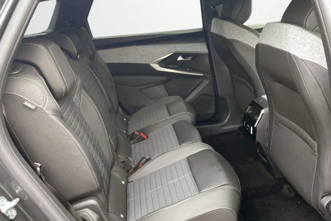 Peugeot 5008 Hybrid 1.2 107KW Allure eDCS6