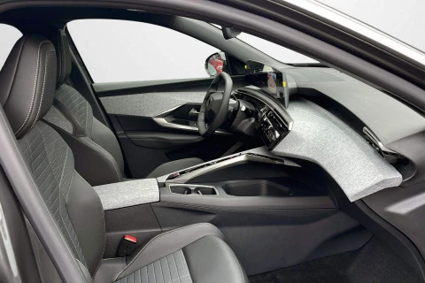 Peugeot 5008 Hybrid 1.2 107KW Allure eDCS6