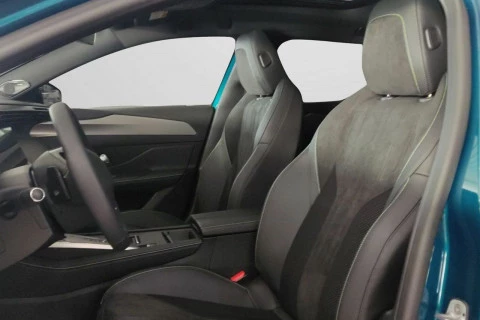 Peugeot 408 408 GT PLUG-IN HYBRID 225 e-EAT8