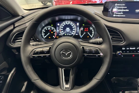 Mazda CX-30 e-SKYACTIV G AT Homura