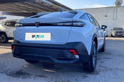 Peugeot 408 408 Allure HYBRID 136 eDCS6