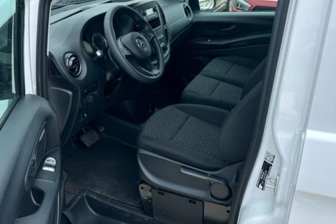 Mercedes-Benz eVito 112 Largo