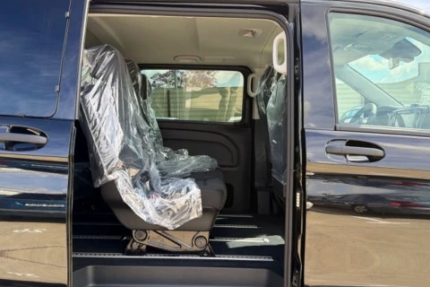 Mercedes-Benz Vito 114CDI AT 100kW Tourer Select Larga
