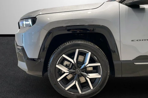 Jeep Compass Full Electric Jeep Compass BEV First Edi