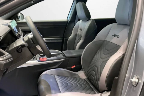 Jeep Compass Full Electric Jeep Compass BEV First Edi