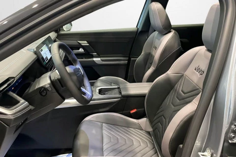 Jeep Compass Full Electric Jeep Compass BEV First Edi