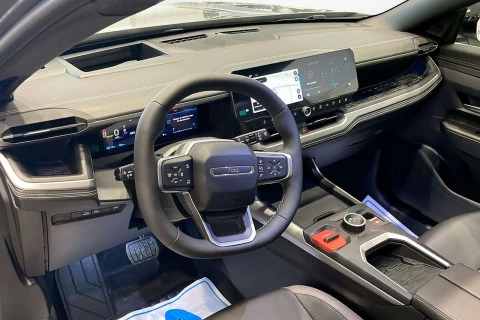 Jeep Compass Full Electric Jeep Compass BEV First Edi