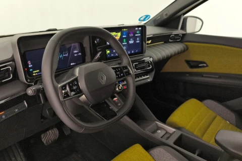 Renault 5 E-Tech   electrico   Iconic cinq autonomia confort 110