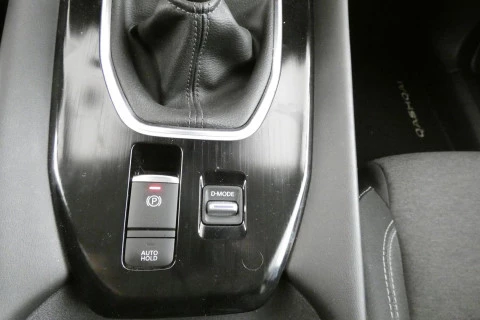 Nissan Qashqai   1.3 DIG-T mHEV 12V N-Connecta 4x2 103kW