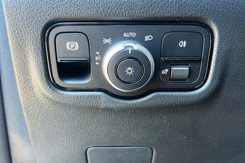 Mercedes-Benz Vito 114CDI AT 100kW Tourer Select Larga