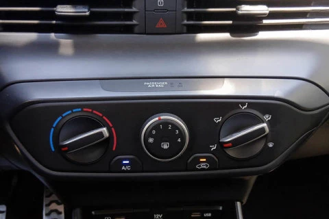 Hyundai Bayon 1.2 MPI Maxx 62 kW (84 CV)
