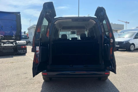 Mercedes-Benz Clase T 180 D Largo