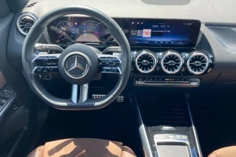 Mercedes-Benz GLA GLA 200 D
