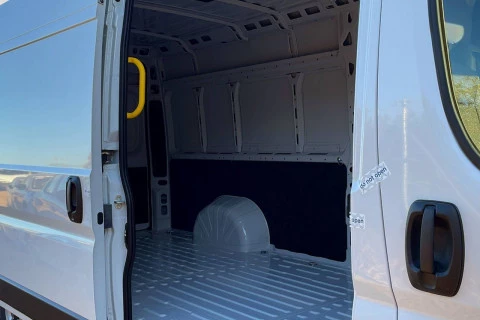 Peugeot Boxer Furgón 3.5 L2H2 BlueHDi 140 S&S 6v MAN